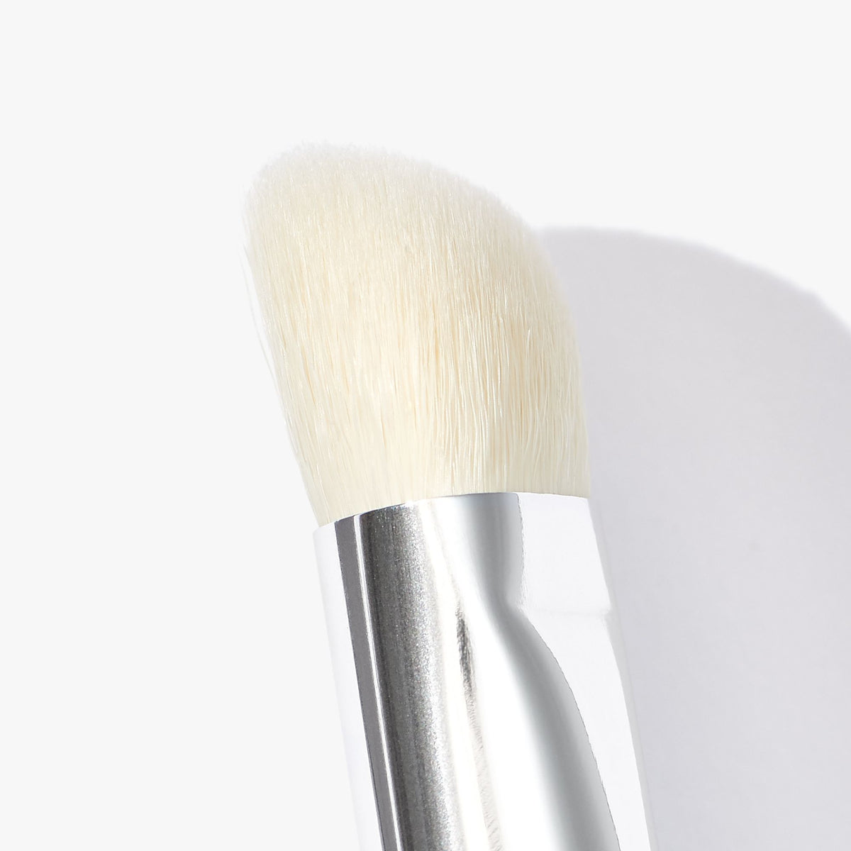 Conceal/Eye Contour T-Brush