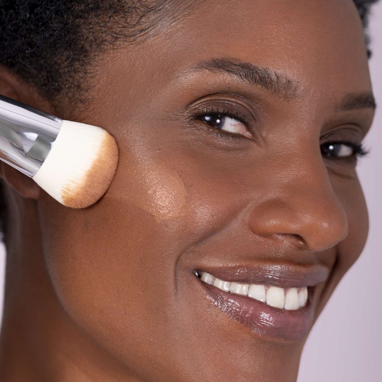 Complexion T-Brush