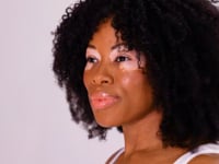 Lip Glow - Bella